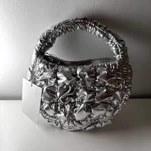 Cos quilted micro bag